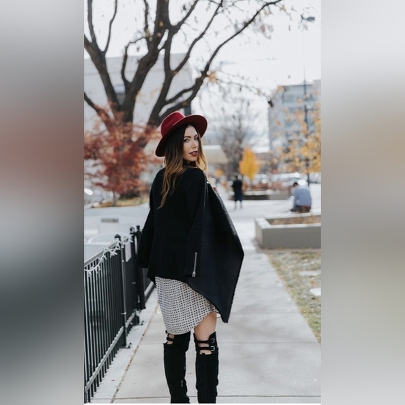 Velvet By Graham & Spencer French Terry Faux Sherpa Jacket Size XS - Picture 8 of 10